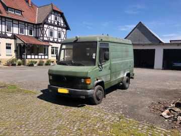 Mercedes-Benz Vario 609 D Kastenwagen